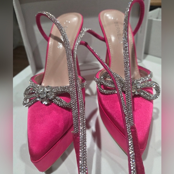 Women Wedding Heels Stiletto Ankle Strap Pointed Toe Heels Party High Heels 8 - Picture 6 of 8